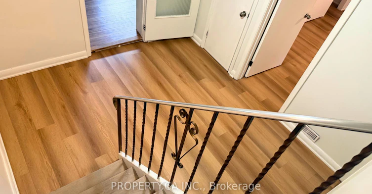 Lower Level-46 Hove Street, Toronto, ON, M3H 4Y9 - 3