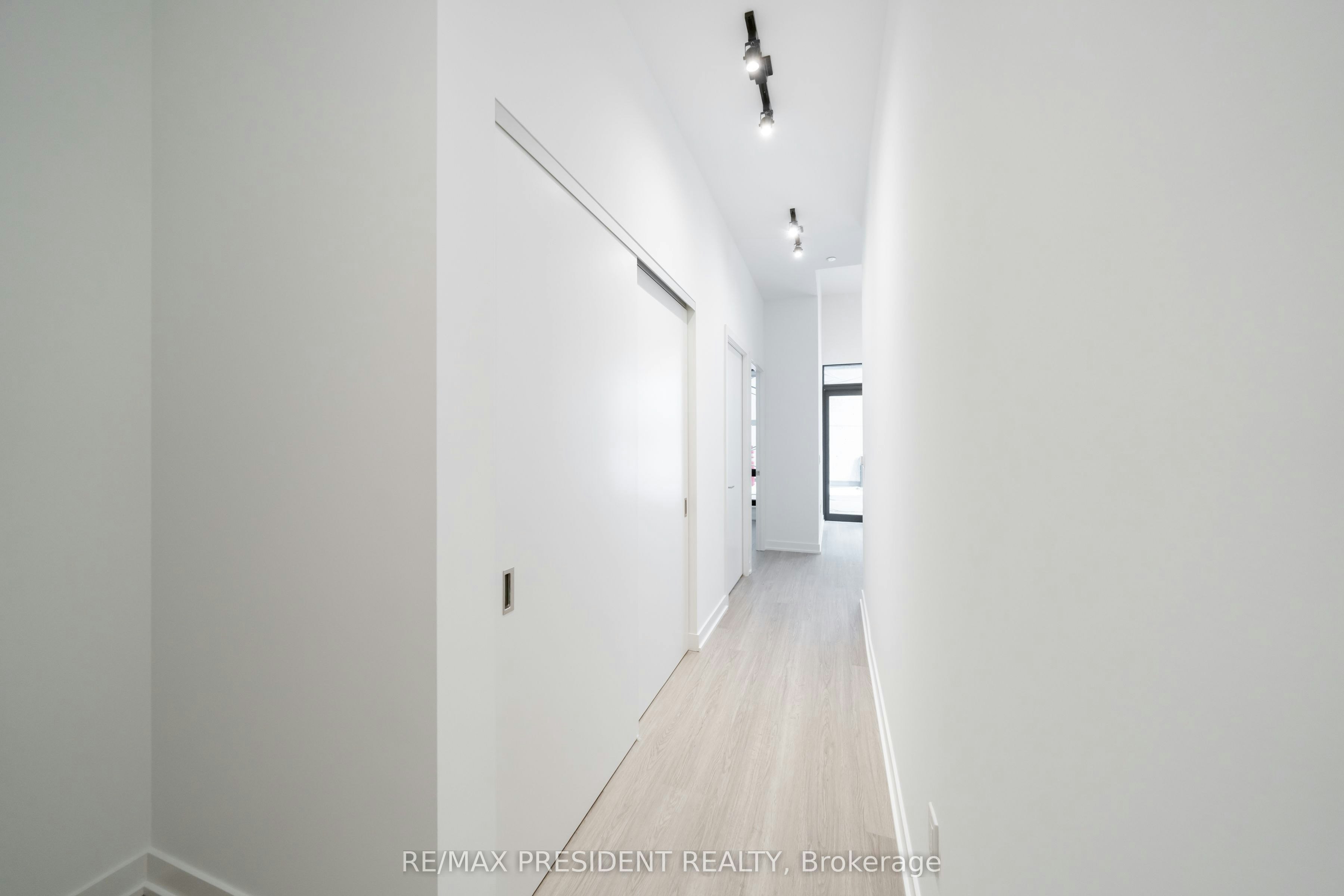 201-284 King Street E, Toronto, ON, M5A 1K4 - 19