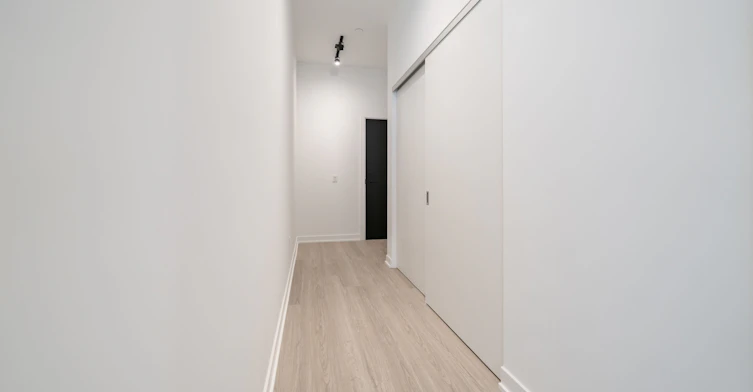 201-284 King Street E, Toronto, ON, M5A 1K4 - 4