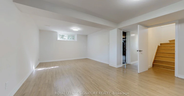 Lower-145 Sloane Avenue, Toronto, ON, M4A 2B8 - 2