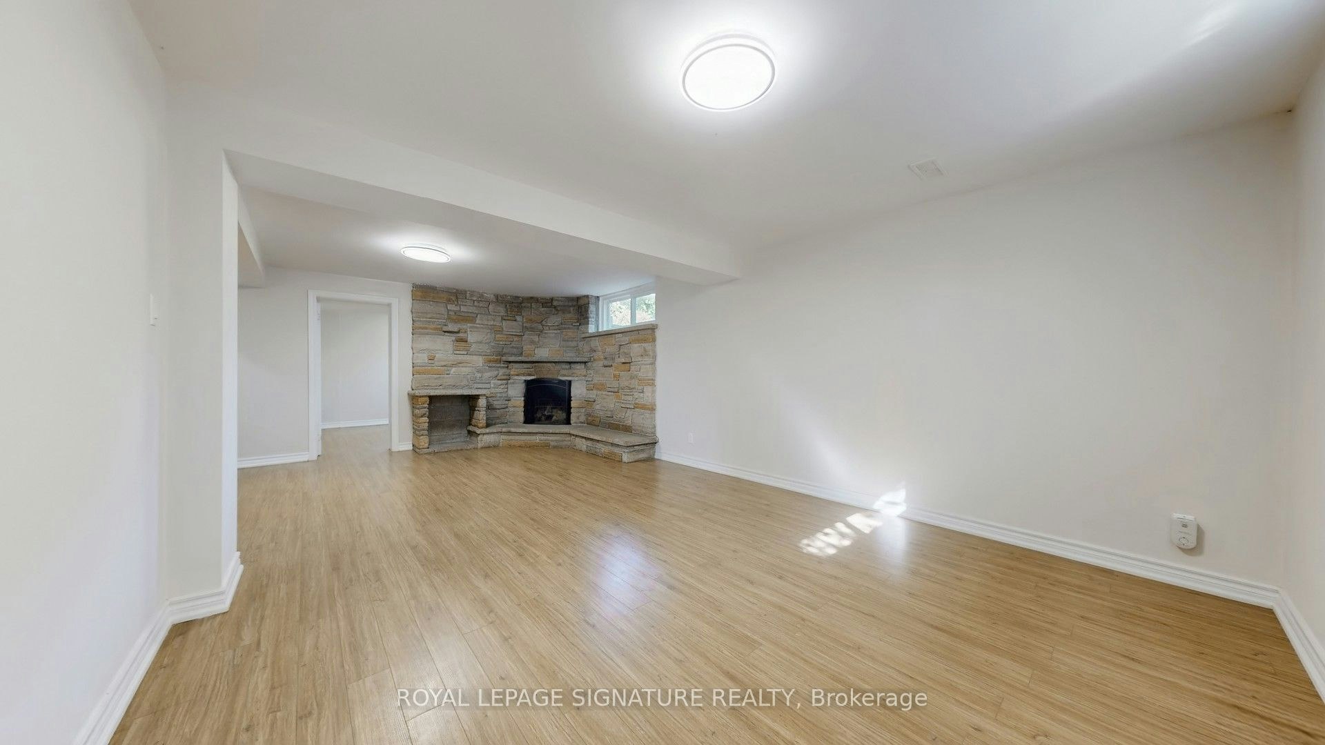 Lower-145 Sloane Avenue, Toronto, ON, M4A 2B8 - 4