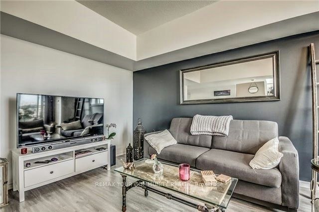 Ph 11-80 Mill Street, Toronto, ON, M5A 4T3 - 7