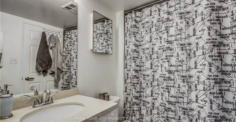 Ph 11-80 Mill Street, Toronto, ON, M5A 4T3 - 12