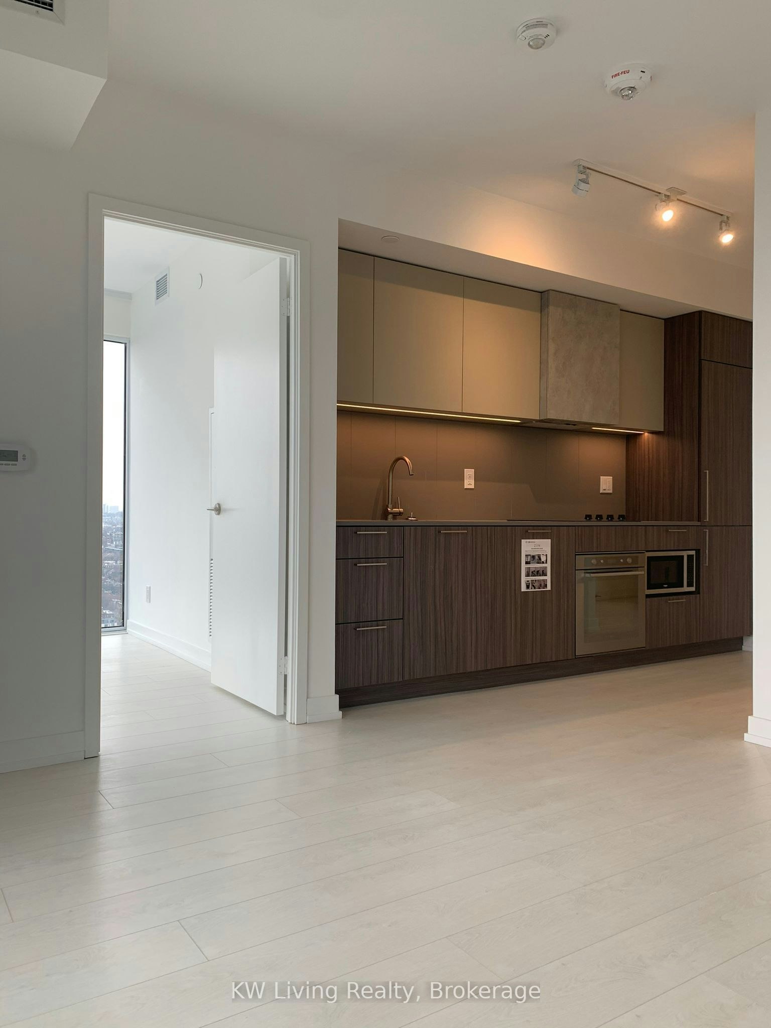 3317-19 Western Battery Road, Toronto, ON, M6K 3S4 - 2