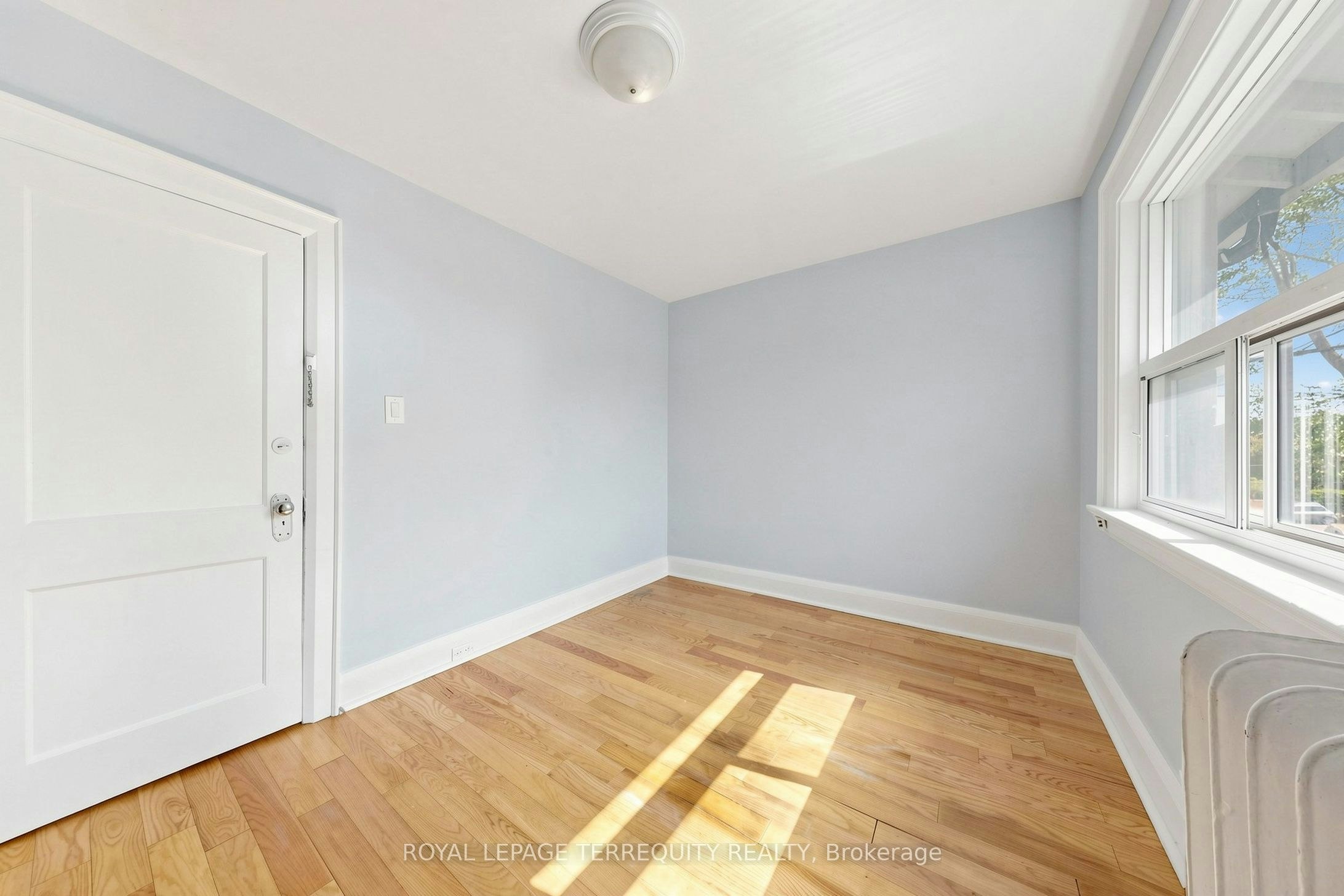 591 Vaughan Road, Toronto, ON, M6C 2R4 - 25
