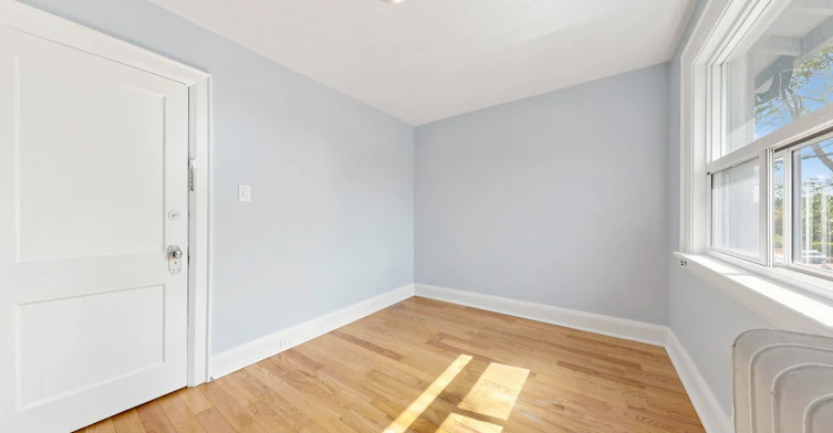 591 Vaughan Road, Toronto, ON, M6C 2R4 - 25
