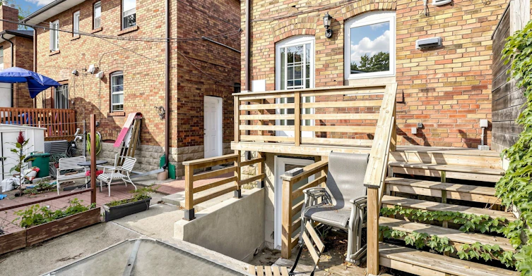 591 Vaughan Road, Toronto, ON, M6C 2R4 - 31