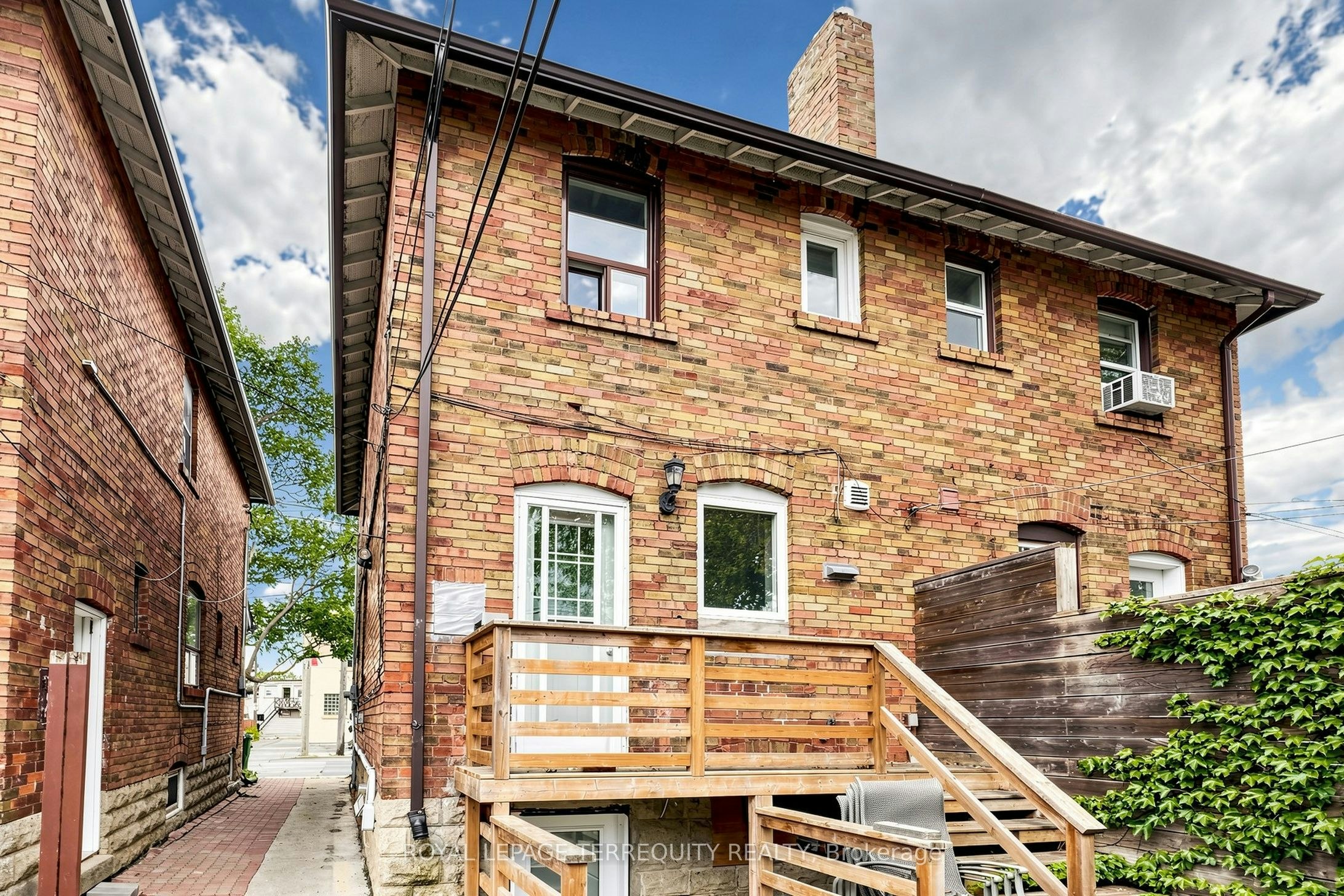 591 Vaughan Road, Toronto, ON, M6C 2R4 - 29