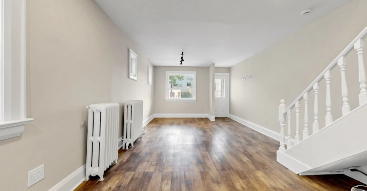 591 Vaughan Road, Toronto, ON, M6C 2R4 - 6