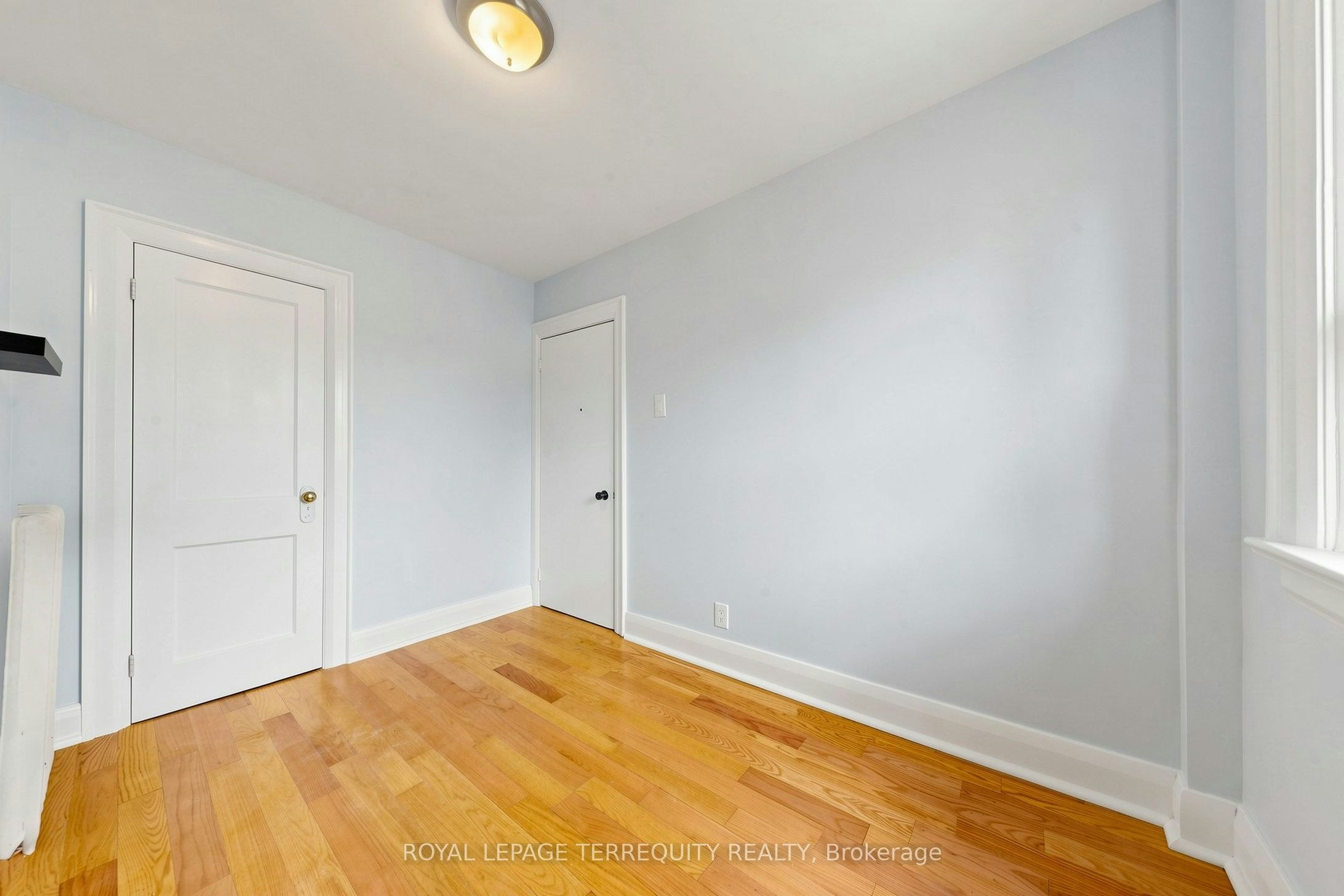 591 Vaughan Road, Toronto, ON, M6C 2R4 - 18