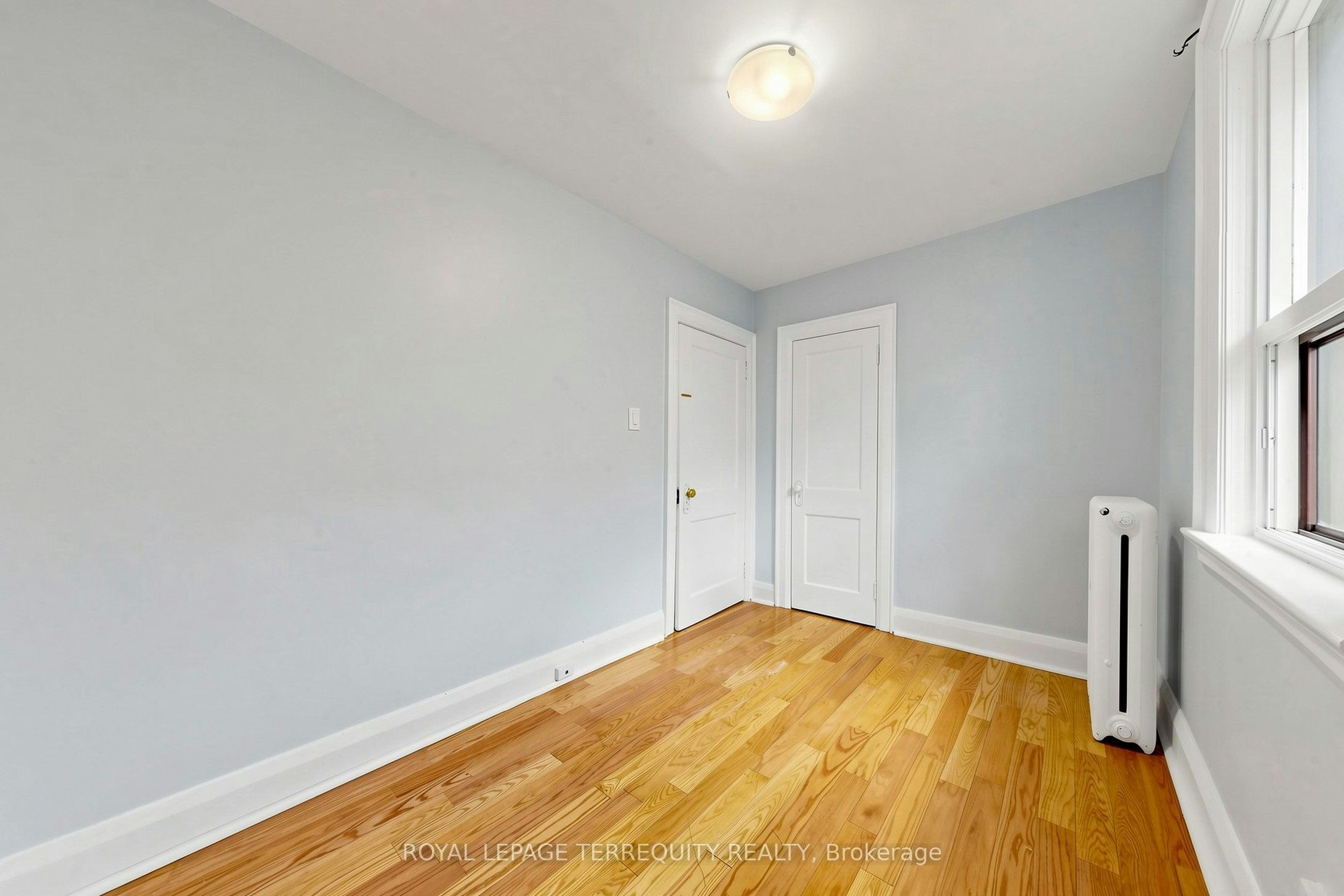591 Vaughan Road, Toronto, ON, M6C 2R4 - 21