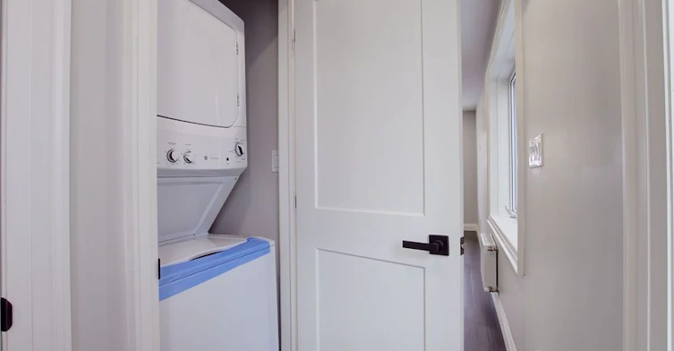 A-276 Atlas Avenue, Toronto, ON, M6C 3P9 - 4
