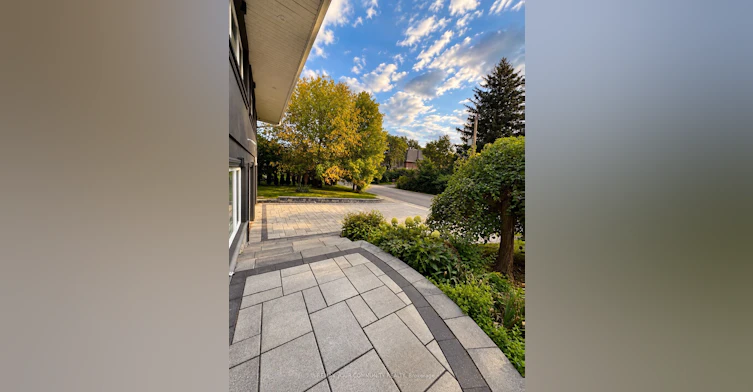 27 Artinger Court, Toronto, ON, M3B 1J9 - 7