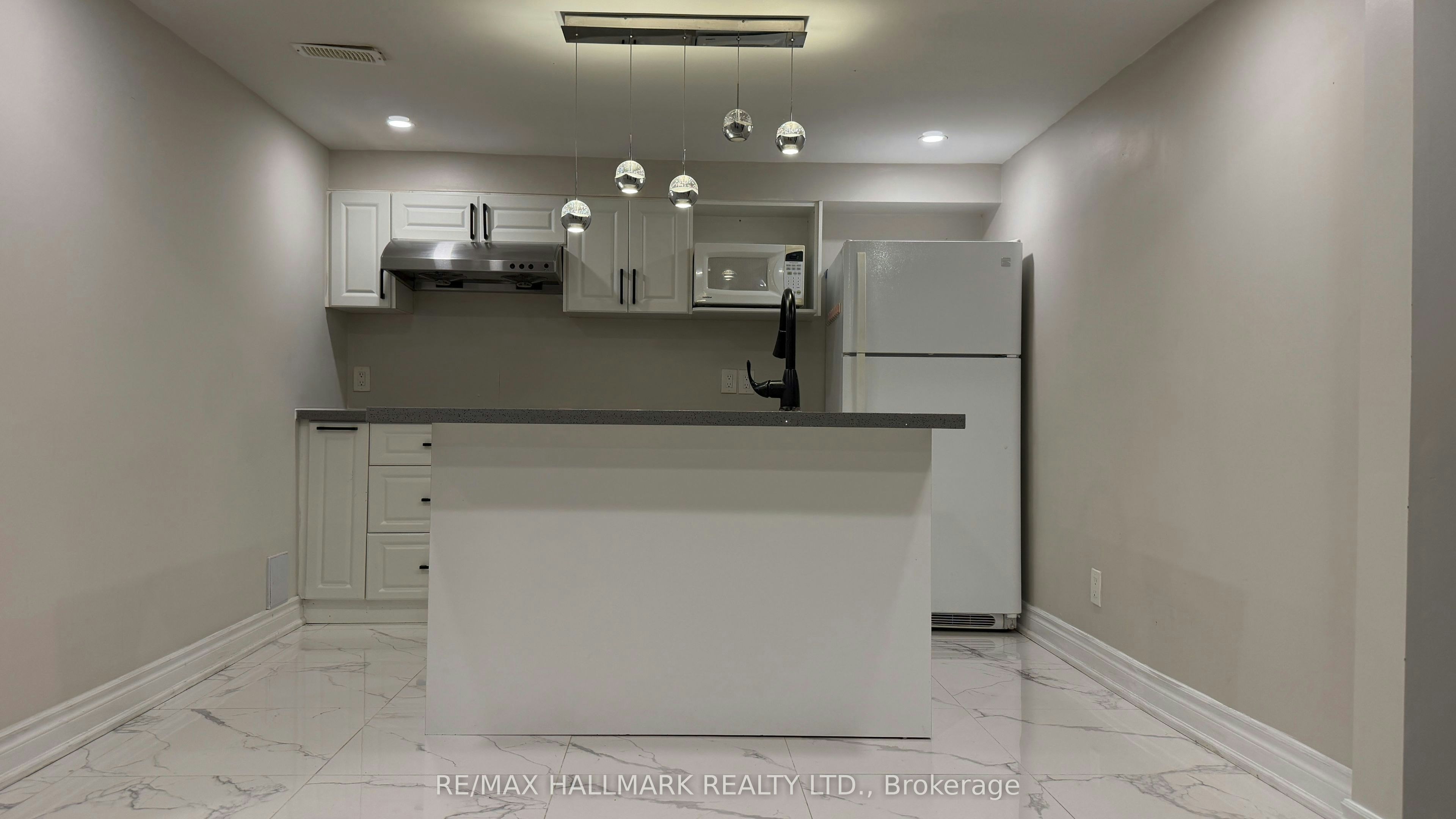 BASEMENT-76 Clancy Drive, Toronto, ON, M2J 2V8 - 3