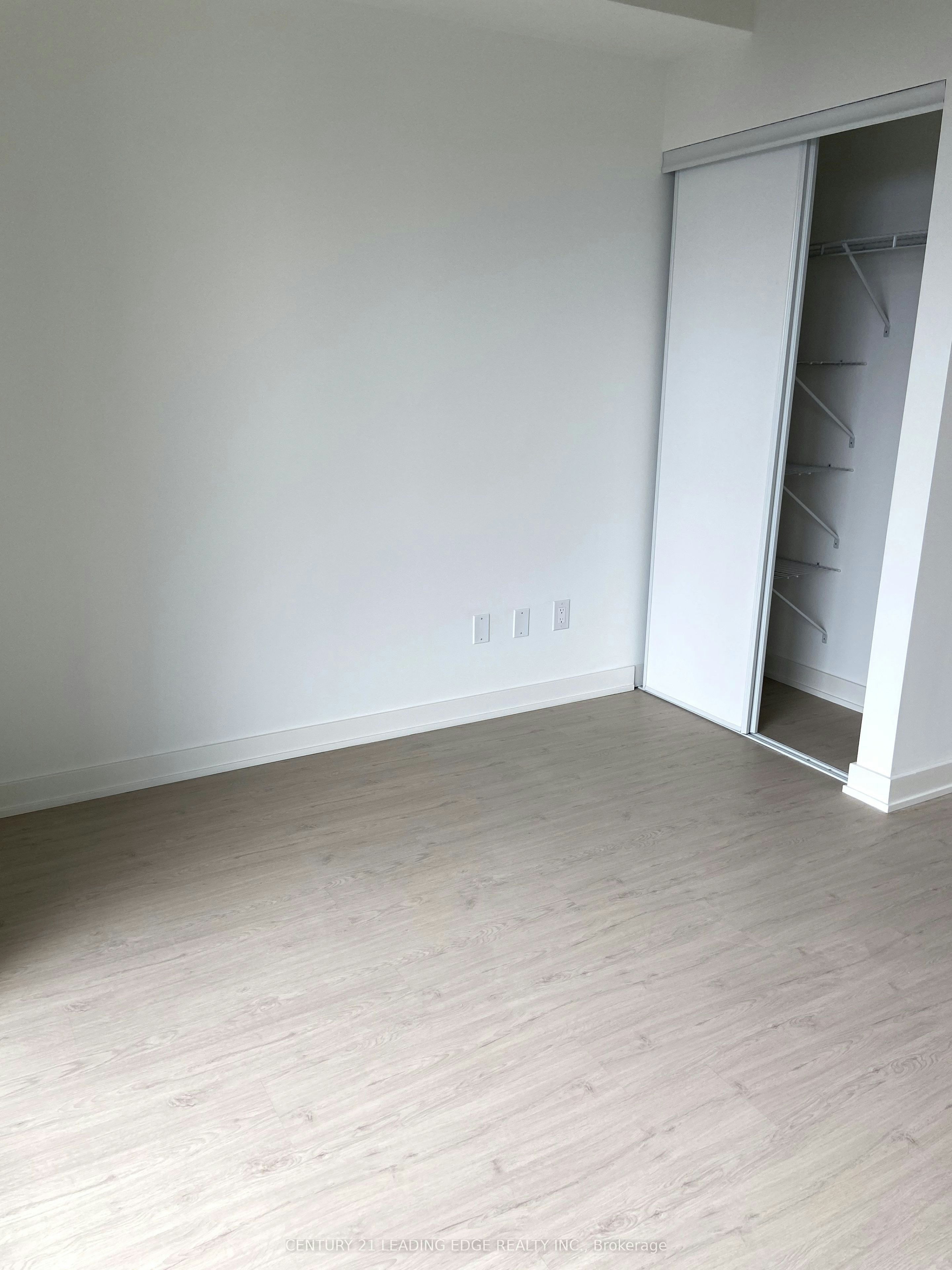 2703-65 Mutual Street, Toronto, ON, M5B 0E5 - 6