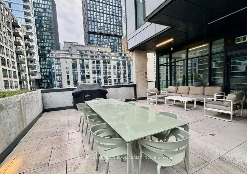 2703-65 Mutual Street, Toronto, ON, M5B 0E5 - 14