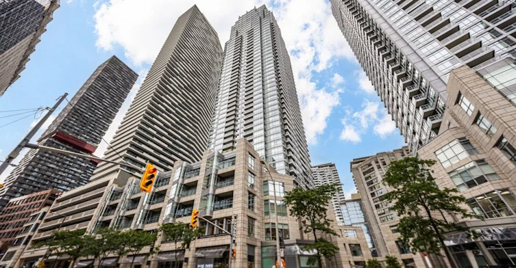 3608-2191 Yonge Street, Toronto, ON, M4S 3H8