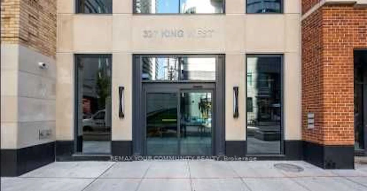 4602-327 King Street W, Toronto, ON, M5V 0W7 - 2