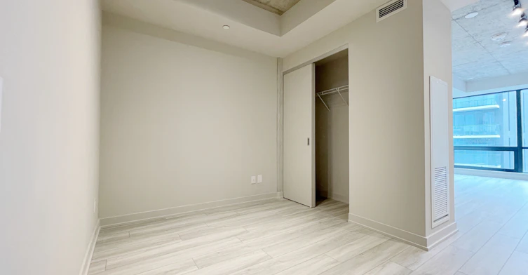 703-458 Richmond Street W, Toronto, ON, M5V 1Y1 - 2
