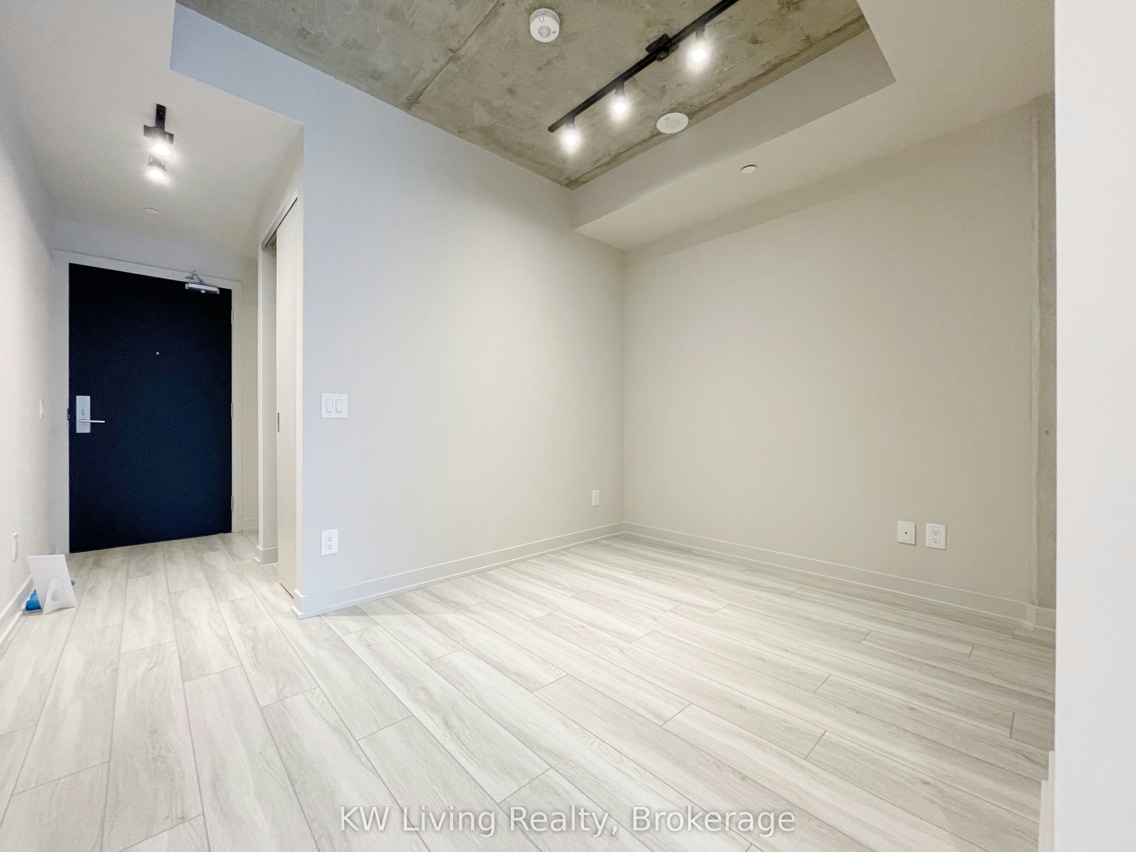 703-458 Richmond Street W, Toronto, ON, M5V 1Y1 - 3