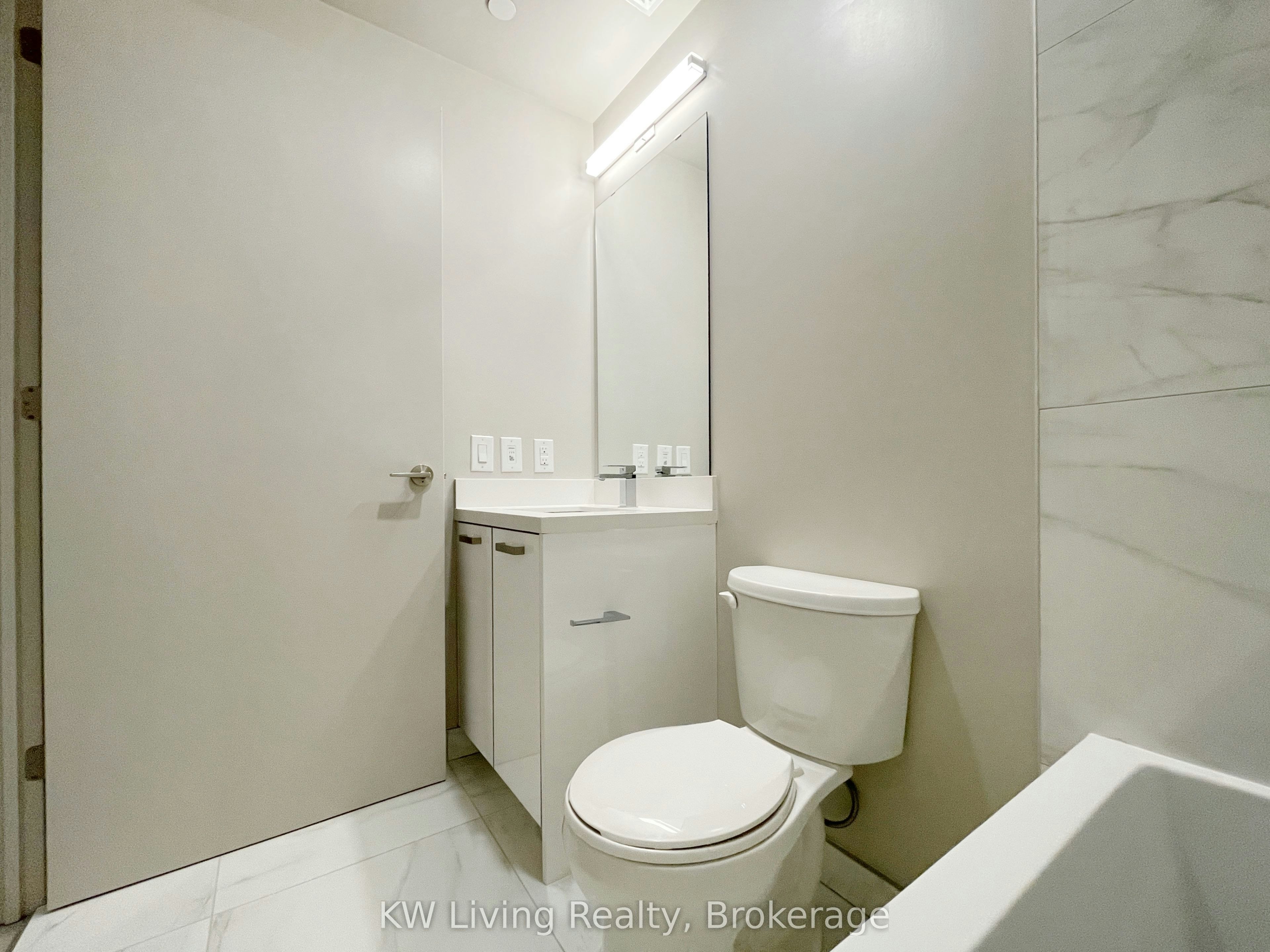 703-458 Richmond Street W, Toronto, ON, M5V 1Y1 - 9