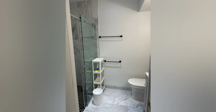 21 Irvington Crescent, Toronto, ON, M2N 2Z2 - 5