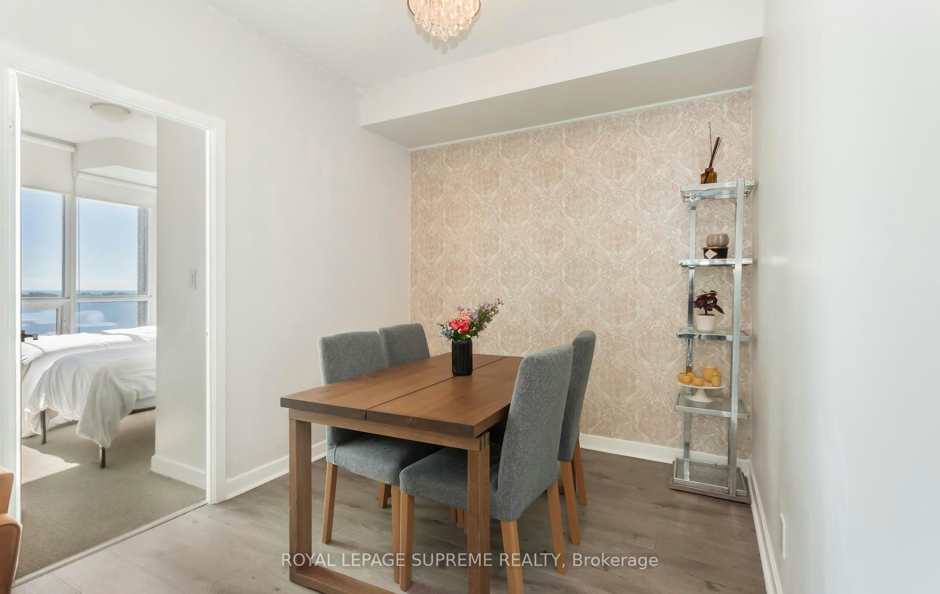 1709-18 Harbour Street, Toronto, ON, M5J 2Z6 - 11