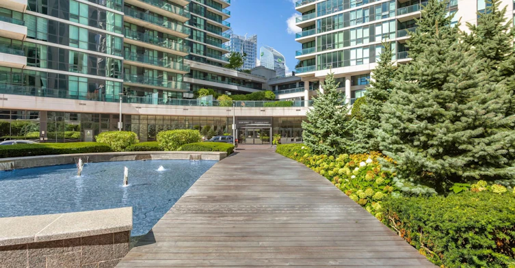 1709-18 Harbour Street, Toronto, ON, M5J 2Z6