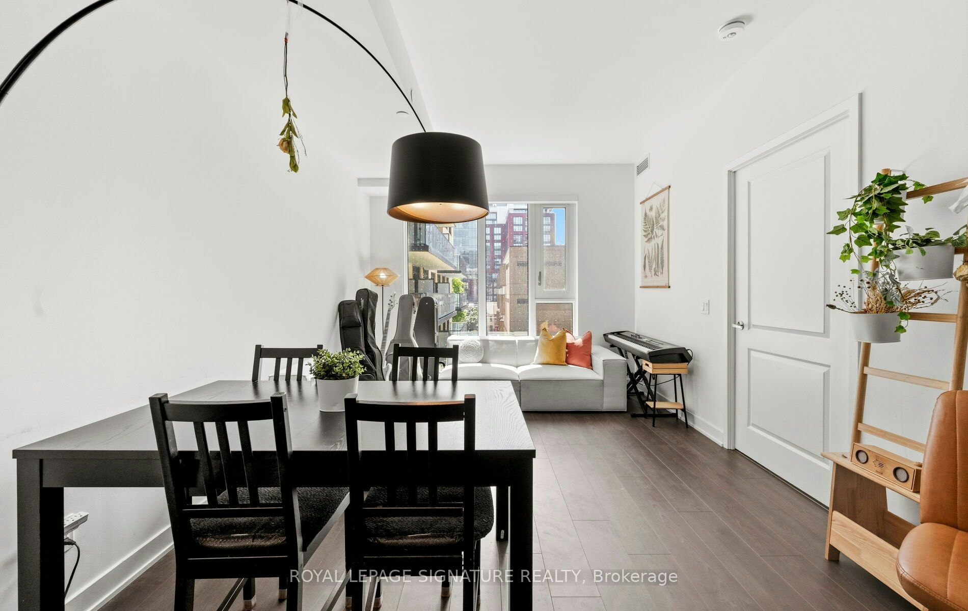 427-543 Richmond Street W, Toronto, ON, M5V 0W9 - 9