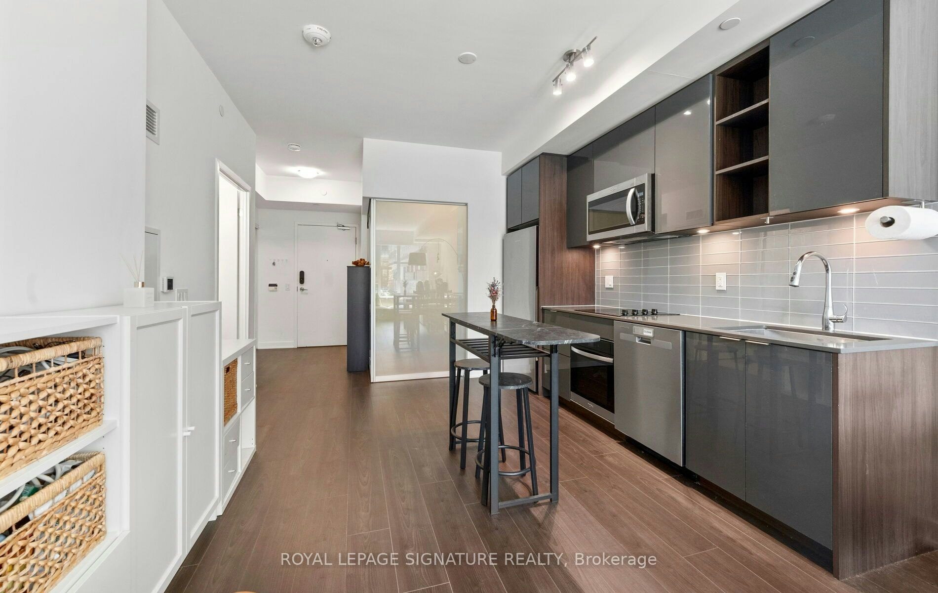427-543 Richmond Street W, Toronto, ON, M5V 0W9 - 6