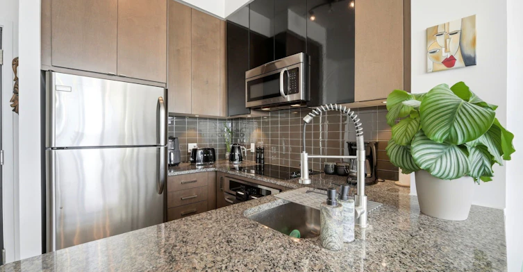 Ph3608-89 Dunfield Avenue, Toronto, ON, M4S 0A4 - 12