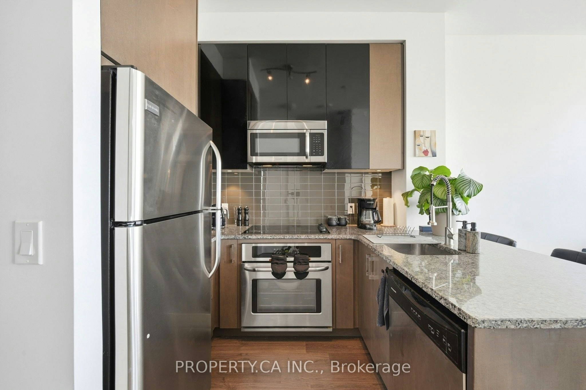 Ph3608-89 Dunfield Avenue, Toronto, ON, M4S 0A4 - 13