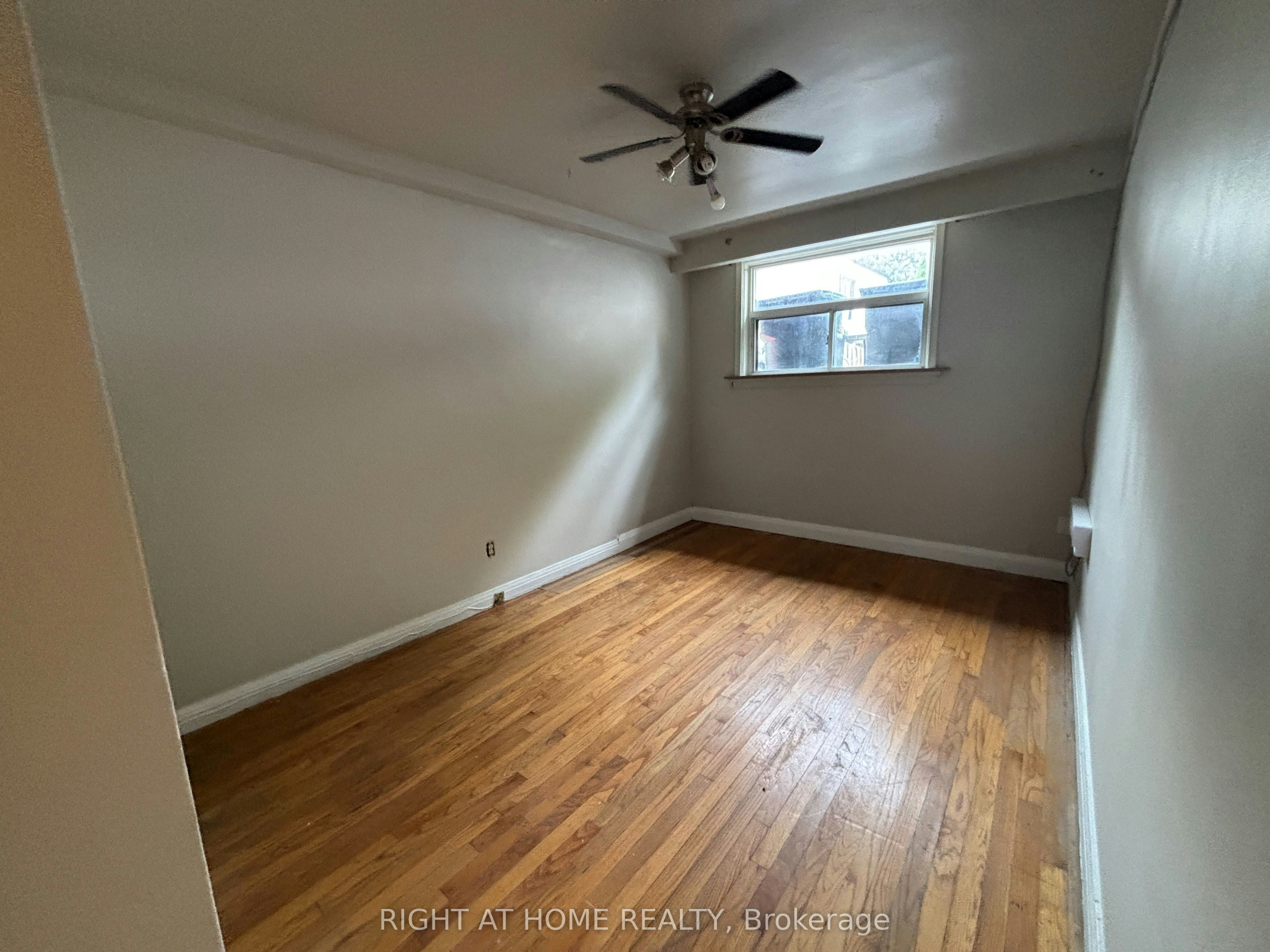 Lower-513 Oakwood Avenue, Toronto, ON, M6E 2W9 - 3
