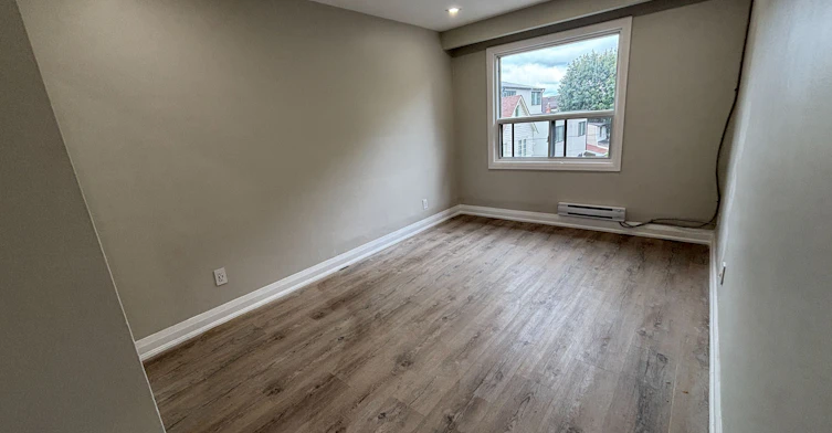 2nd Floor-513 Oakwood Avenue, Toronto, ON, M6E 2W9 - 10