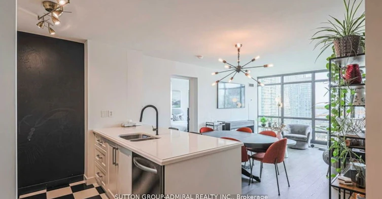 1911-397 Front Street W, Toronto, ON, M5V 3S1 - 13