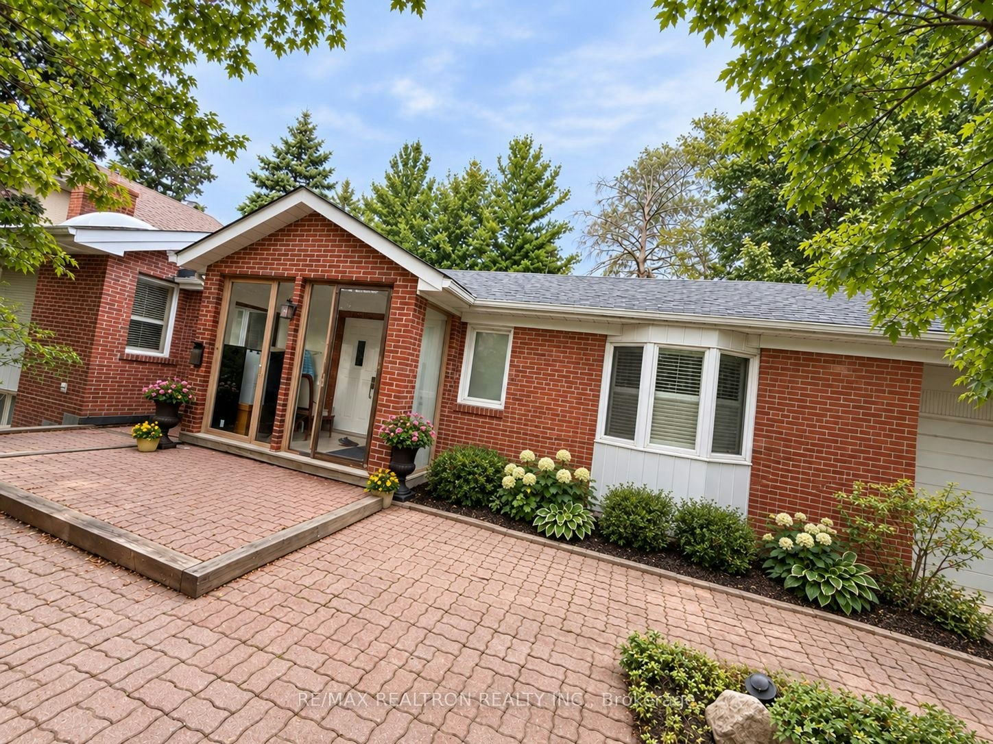 97 Estelle Avenue, Toronto, ON, M2N 5H4