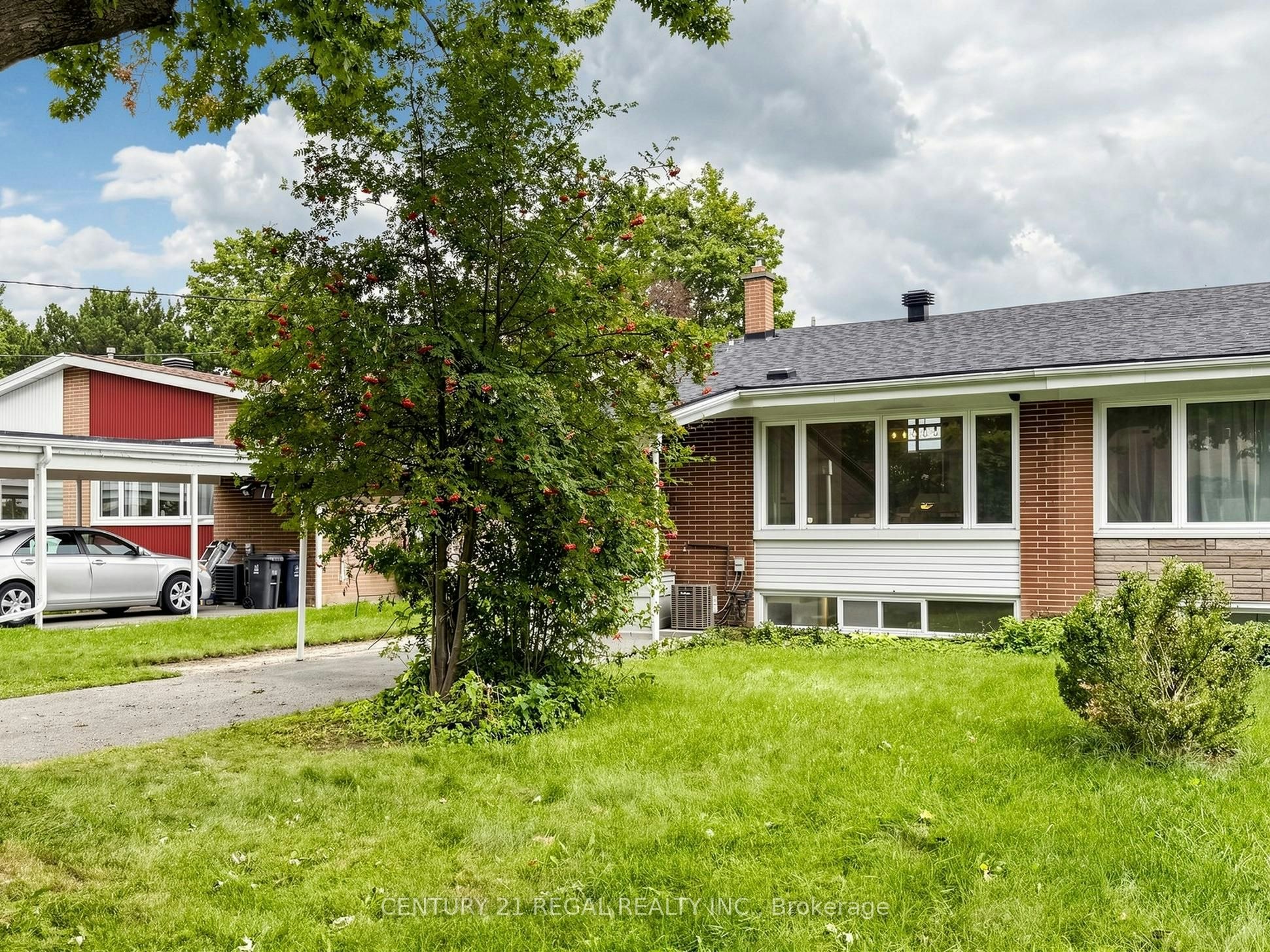 77 Billington Crescent, Toronto, ON, M3A 2G7