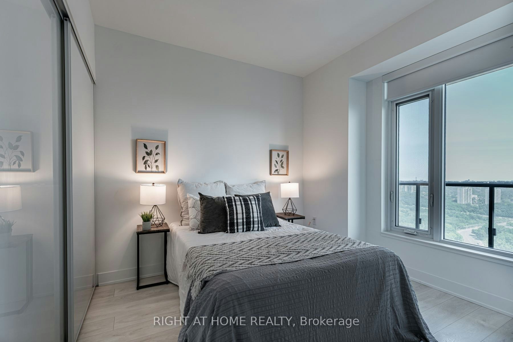 3006-575 Bloor Street E, Toronto, ON, M4W 0B2 - 17