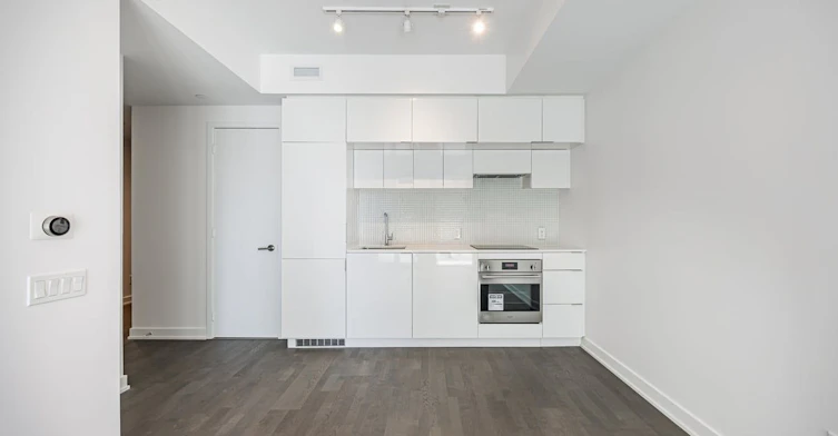 615-185 Roehampton Avenue, Toronto, ON, M4P 0C6 - 6