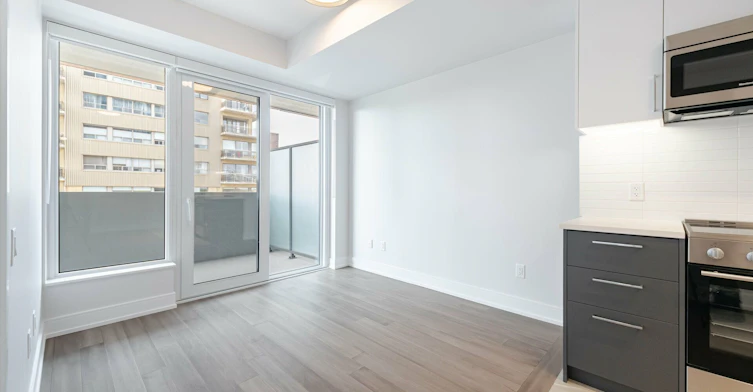 1005-2525 Bathurst Street, Toronto, ON, M6B 2Y9 - 5