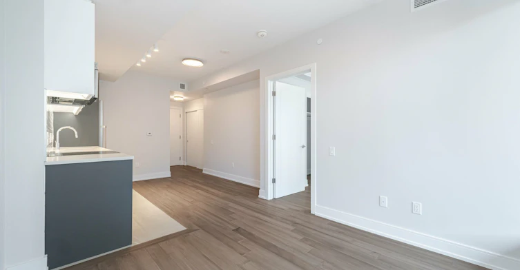 1005-2525 Bathurst Street, Toronto, ON, M6B 2Y9 - 6