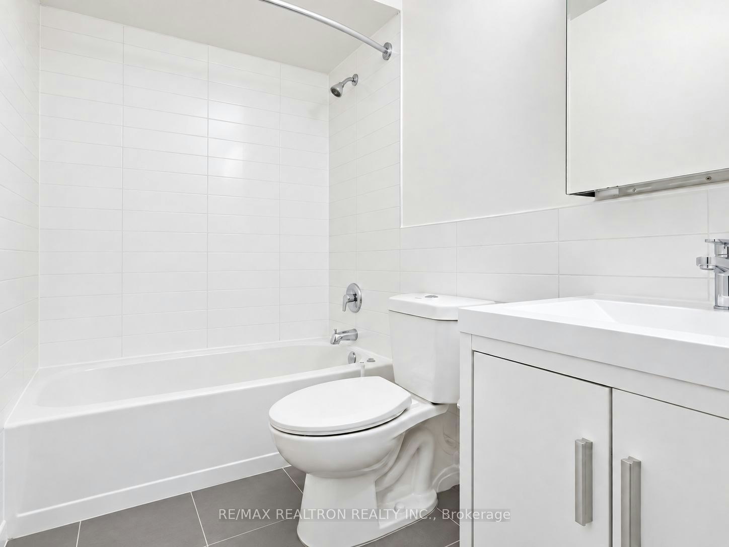 2209-666 Spadina Avenue, Toronto, ON, M5S 2H8 - 8