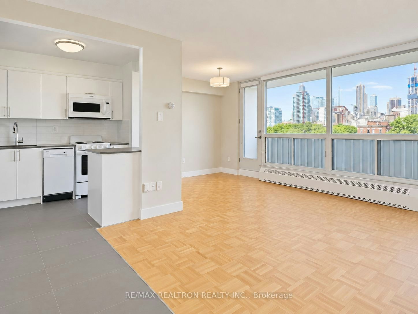 2209-666 Spadina Avenue, Toronto, ON, M5S 2H8 - 2