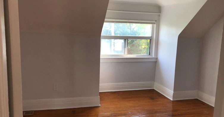 Upper-226 Ashworth Avenue, Toronto, ON, M6G 2A7 - 14