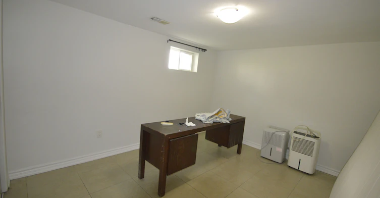 32 Axsmith Crescent, Toronto, ON, M2J 3K3 - 27