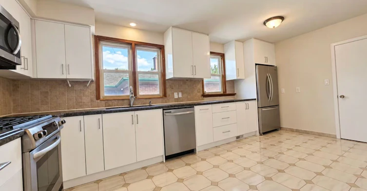 UPPER LEVEL-26 Wedgewood Drive, Toronto, ON, M2M 2H3 - 6