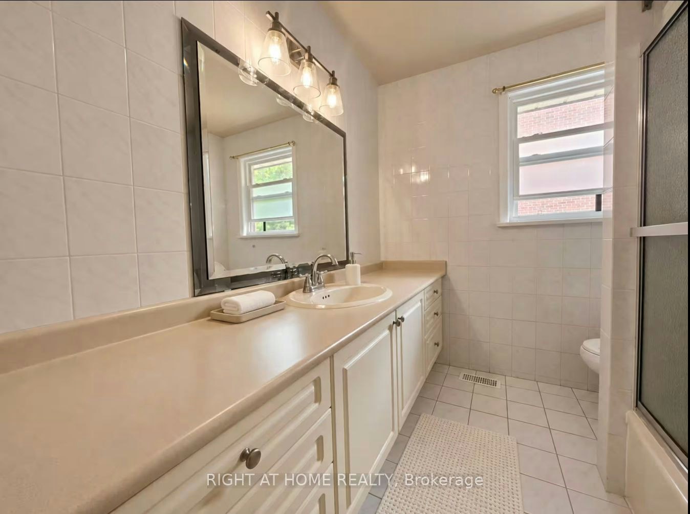 UPPER LEVEL-26 Wedgewood Drive, Toronto, ON, M2M 2H3 - 15
