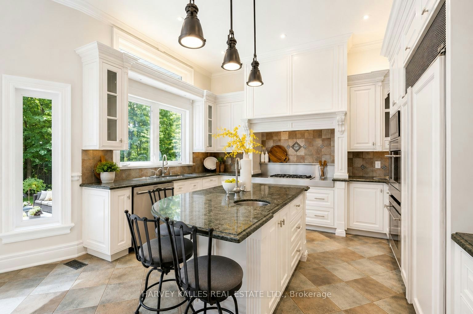 1 Knightswood Road, Toronto, ON, M4N 2G9 - 9