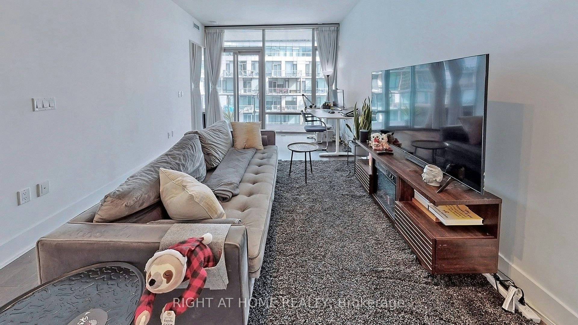 920-39 Queens Quay E, Toronto, ON, M5E 0A5 - 3