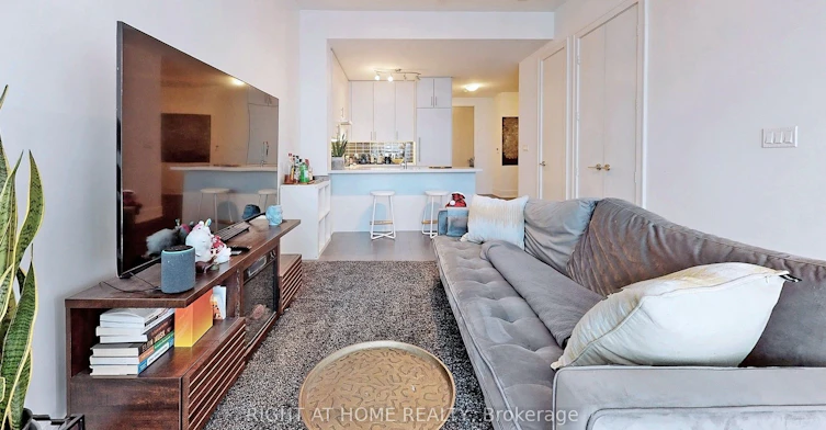 920-39 Queens Quay E, Toronto, ON, M5E 0A5 - 4